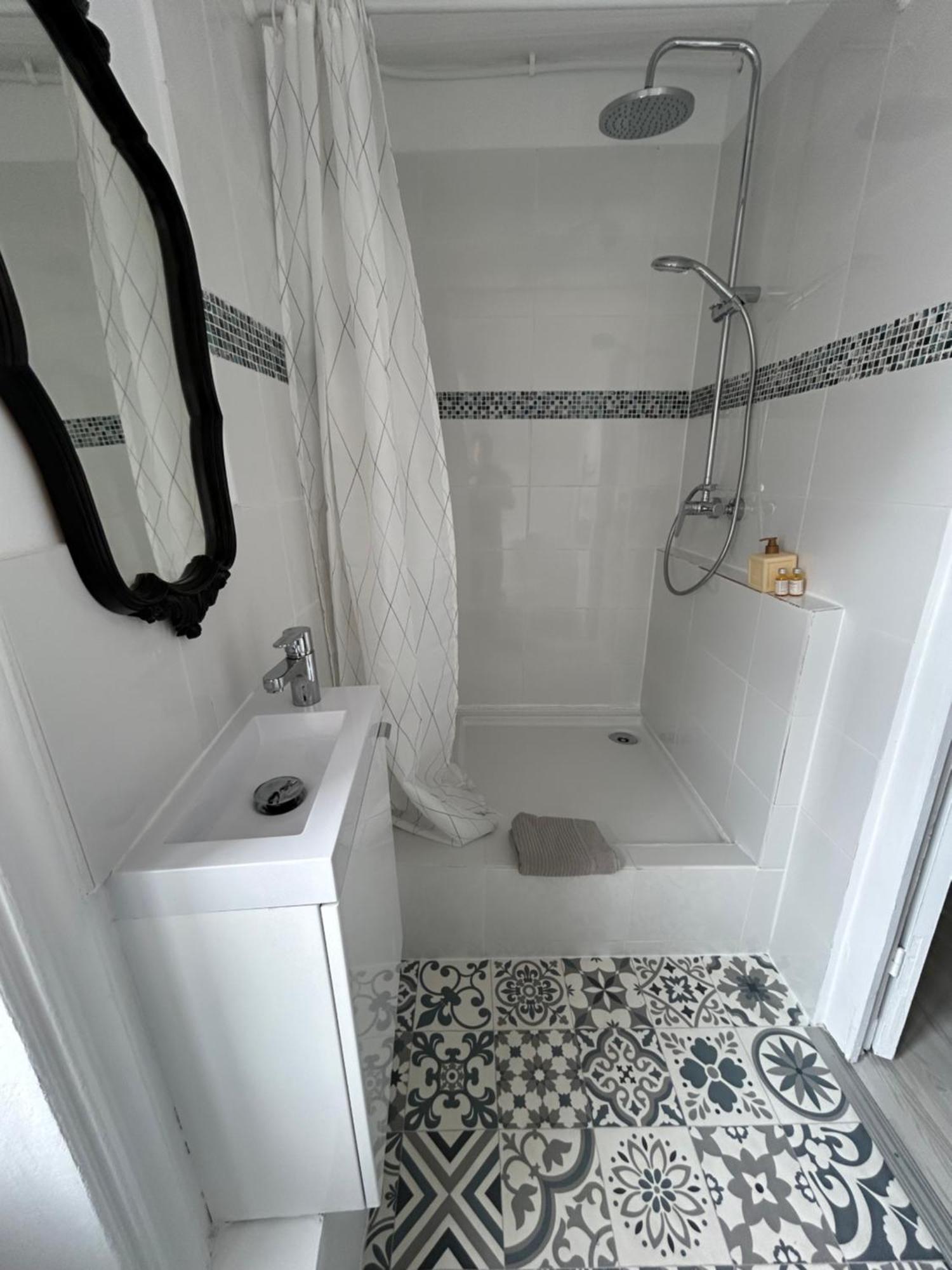 Thizy-les-Bourgs Appartement Cosy Charme Ancien מראה חיצוני תמונה